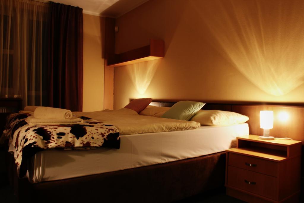 Hotel Inovec Nova Lehota Exteriér fotografie